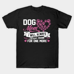 Dog Mom T-Shirt